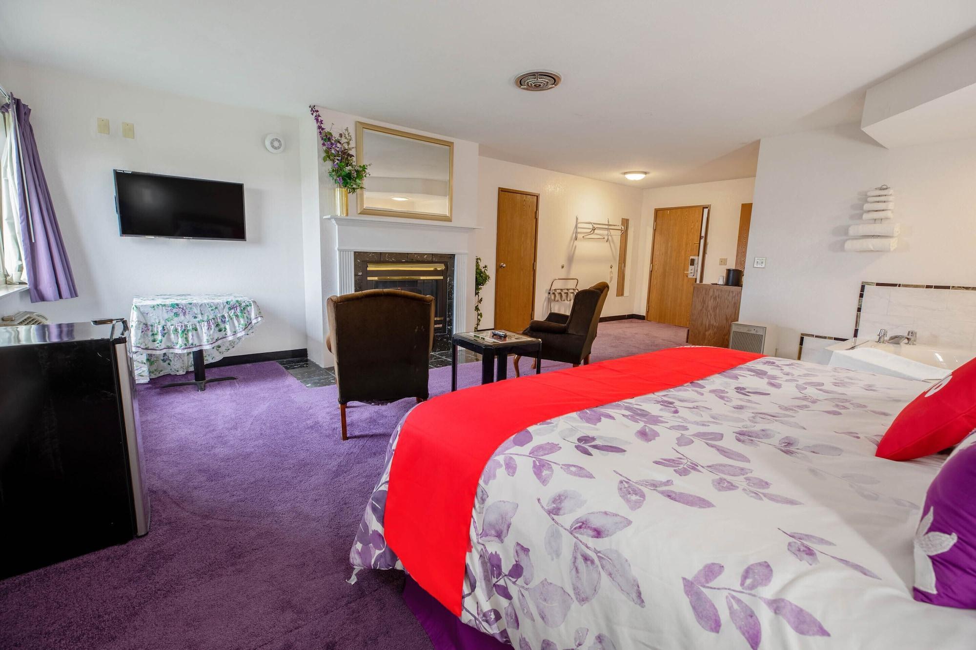 Oyo Hotel Chesaning Route 52 & Hwy 57 מראה חיצוני תמונה